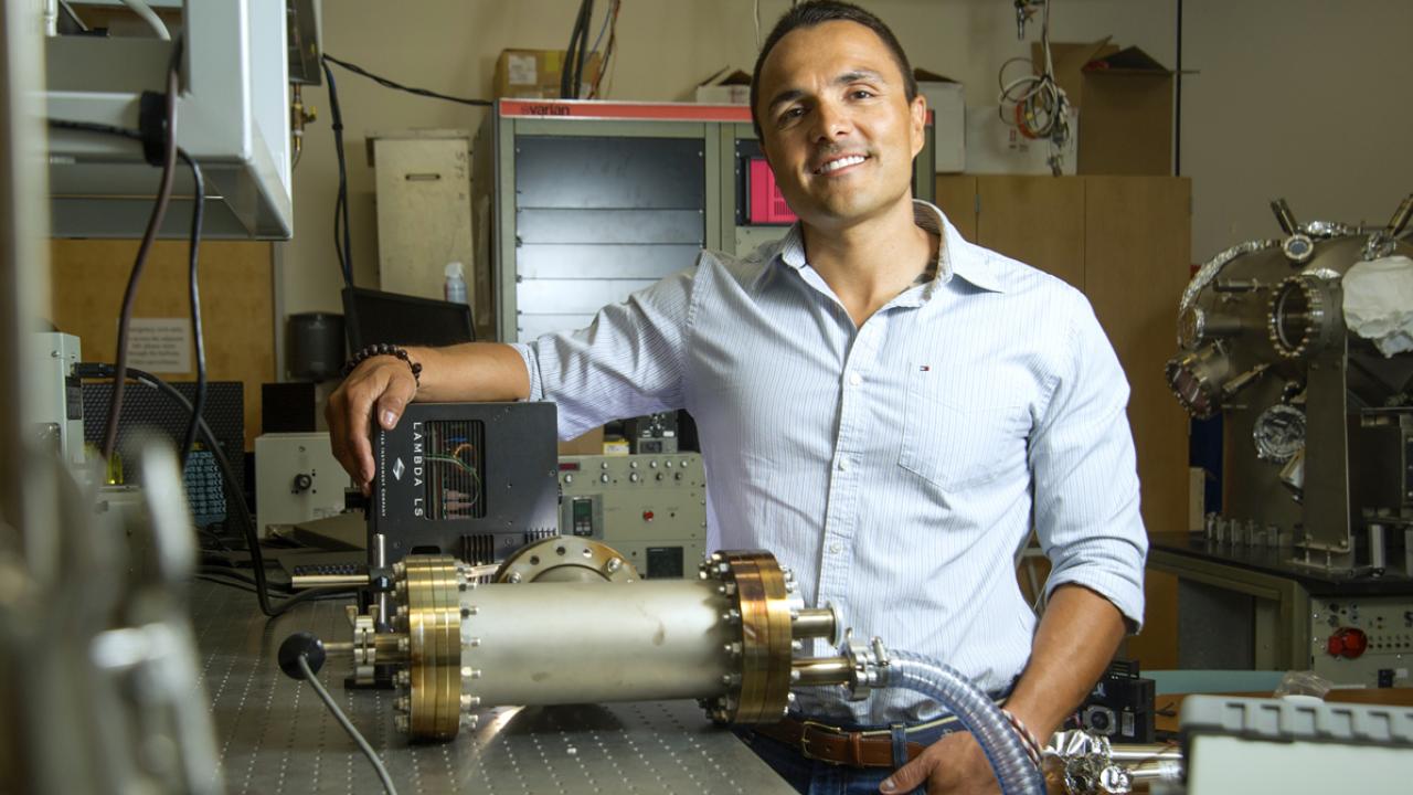 Cristian Heredia in his lab