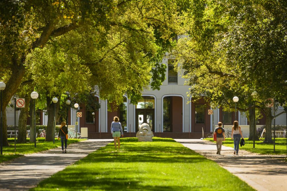 A photo of Mrak Hall, UC Davis.