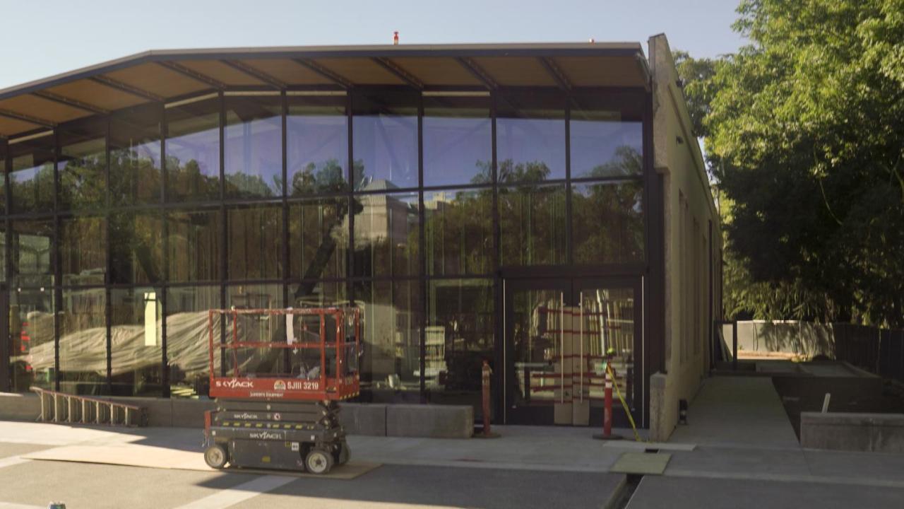 Photo of the UC Davis Graduate Center construction site